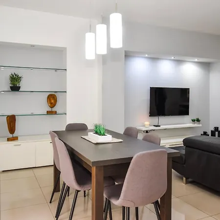 Apartment Bh - Three Bedroom