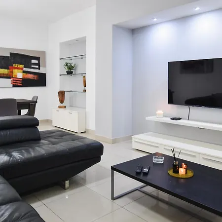 Bh - Three Bedroom Sliema