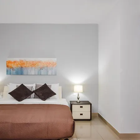 Bh - Three Bedroom Apartamento