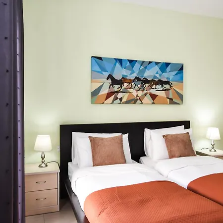 Bh - Three Bedroom Appartamento